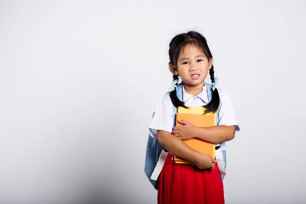 Азіатський Чарівний Малюк Який Посміхається Щасливий Одягнений Студент Тай Мундир — стокове фото