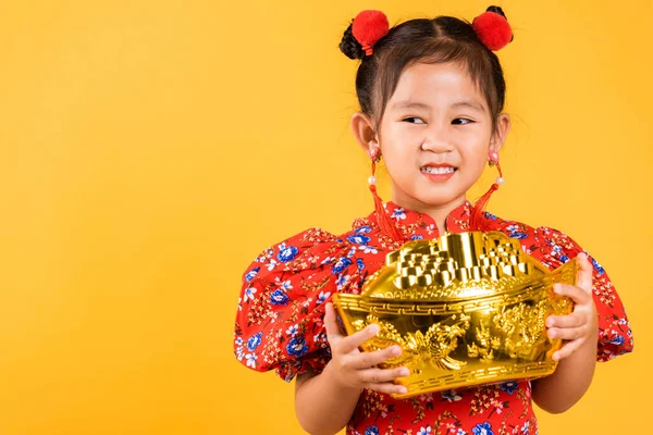 Ano Novo Chinês Feliz Asiático Chinês Menina Sorriso Vestindo Cheongsam — Fotografia de Stock