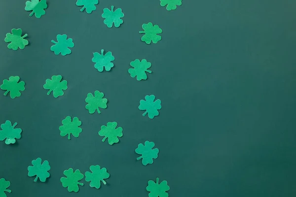 Happy Patricks Day Decoration Background Flat Lay Cutting Paper Clover — Zdjęcie stockowe
