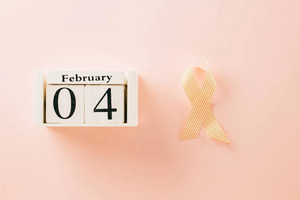 Pink Awareness Ribbon Sign Calender February World Cancer Day Campaign — Stock Fotó