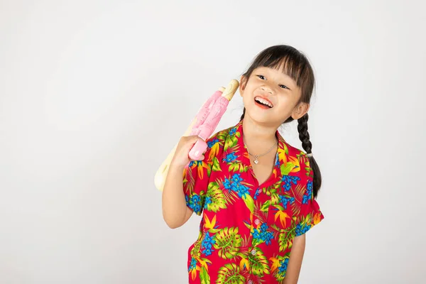 Happy Songkran Day Aziatisch Meisje Met Bloemen Shirt Hold Water — Stockfoto