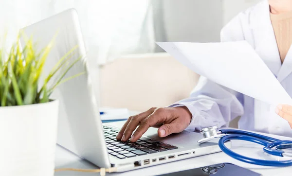 Doctor Day Concept Nurse Woman Uniform Doctor Stethoscope Working Typing — Fotografia de Stock