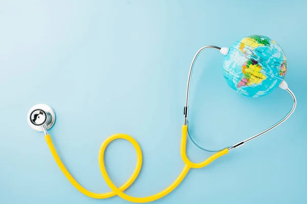 World Health Day Concept Top View Yellow Doctor Stethoscope World — Fotografia de Stock