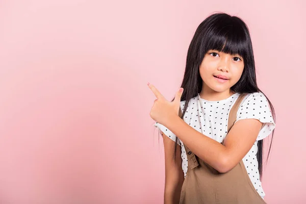 Asian Little Kid Years Old Point Index Finger Studio Shot — Stockfoto