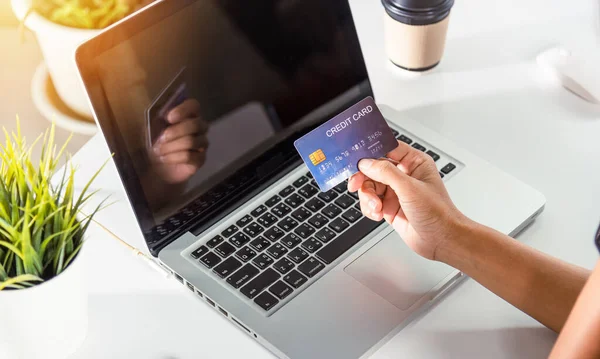 Online Shopping Woman Hands Holding Credit Card Using Laptop Product — Stockfoto
