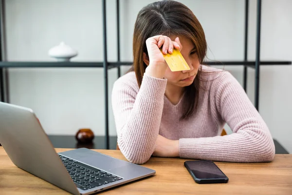 Worried Asian Woman Having Problem Blocked Credit Card Rejected Online — Stock Photo, Image