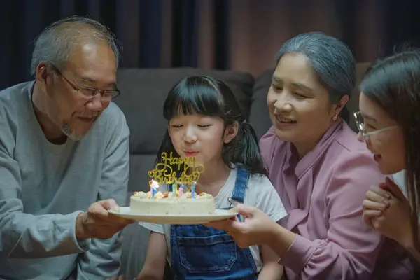 Birthday Surprise Happy Asian Family Grandparents Mother Celebrating Enjoy Birthday — Stock Photo, Image