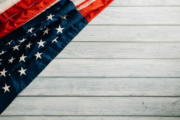 Slavit Den Veteránů Vlasteneckým Konceptem Americké Vlajky Dřevěném Pozadí Symbolizující — Stock fotografie