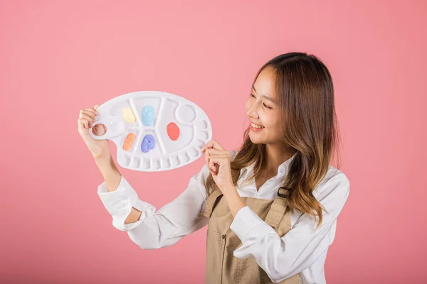 Asian Beautiful Young Woman Artist Holding Brush Paint Palette Happy — Stock Photo, Image