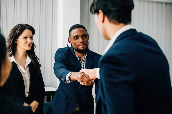 Close Handshake Young Manager New Employee Symbolizing Success Collaboration Business — Stock Photo, Image