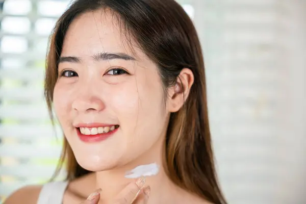 Happy Woman Smiling Apply Lotion Moisturizer Her Neck Shower Asian Stok Gambar Bebas Royalti