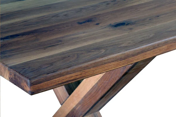 木制桌子表面 天然木家具近观 坚实的木桌顶部和腿与白色背景隔离 — 图库照片