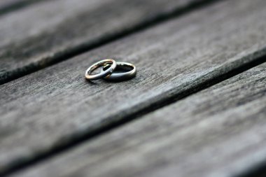 Evlilik yüzüğü geçmişi. Nişan veya evlilik şablonu