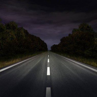 Gece yolu geçmişi. Gece boş otoban, araba çizimi.