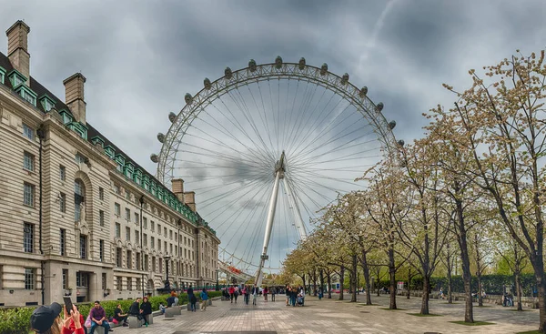 London Kwiecień 2022 Widok Kultowego Londyńskiego Koła Panoramicznego Oka Diabelski — Zdjęcie stockowe