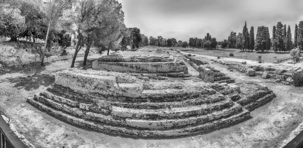 Руїни Жертовника Ієрони Архелогічному Парку Сиракузи Сицилія Італія — стокове фото