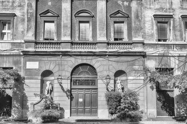 ROME - 24 Mayıs 2020 Via Margutta antik bir bina, Roma, İtalya şehir merkezinde manzaralı ve resimli bir cadde, 24 Mayıs 2020