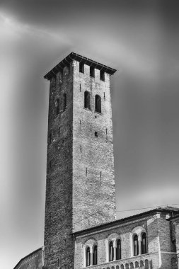 Palazzo della Ragione, Ortaçağ Belediye Binası ve Piazza delle Erbe, Padua, İtalya'nın landmark Tower