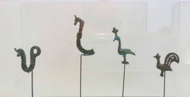 Bardo Ulusal Müzesi Roma mozaiğinin kalıntılarını sergiliyor. Tunus 'taki Bardo Müzesi' nin içinde. Bardo müzesi. Dünyaca ünlü Roma mozaik koleksiyonu ve bir sürü Roma hazinesi barındırıyor. Tunus, Tunus