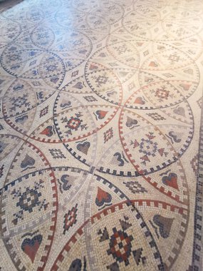 Bardo Ulusal Müzesi Roma mozaiğinin kalıntılarını sergiliyor. Tunus 'taki Bardo Müzesi' nin içinde. Bardo müzesi. Dünyaca ünlü Roma mozaik koleksiyonu ve bir sürü Roma hazinesi barındırıyor. Tunus, Tunus