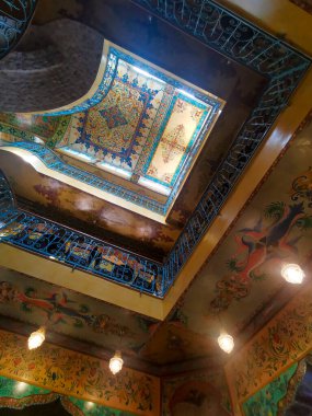 Beyaz-mavi şehir Sidi Bou Said, Tunus. Fransız tılsımlı doğu masalı. Eski tarihi bir binanın manzarası, Sidi Bou Kartaca, Tunus.