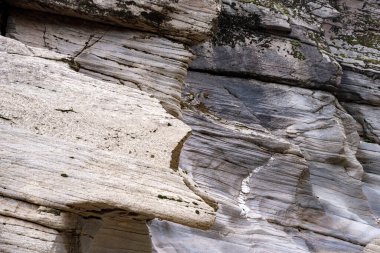 Tasyaran Vadisi Doğal Park Kanyonu 'nun (Tasyaran Vadisi, Kanyonu) kaya oluşumlarının panorama manzarası. Usak (Usak), Türkiye 'de kurulmuş