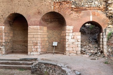 Sardis 'teki Artemis Tapınağı. Salihli, Manisa - TURKEY.Tapınak dünyanın dördüncü büyük İyonik tapınağı batı yamaçlarında yer almaktadır. Sardes Sinagogu.