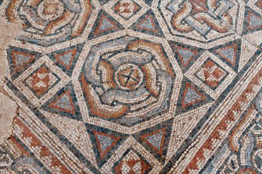 .Sardis 'teki Artemis Tapınağı. Salihli, Manisa - TURKEY.Tapınak, dünyanın dördüncü büyük İyonik tapınağı, önemli ölçüde batı yamaçlarında yer almaktadır. Sardes Sinagogu