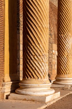 .Sardis 'teki Artemis Tapınağı. Salihli, Manisa - TURKEY.Tapınak, dünyanın dördüncü büyük İyonik tapınağı, önemli ölçüde batı yamaçlarında yer almaktadır. Sardes Sinagogu