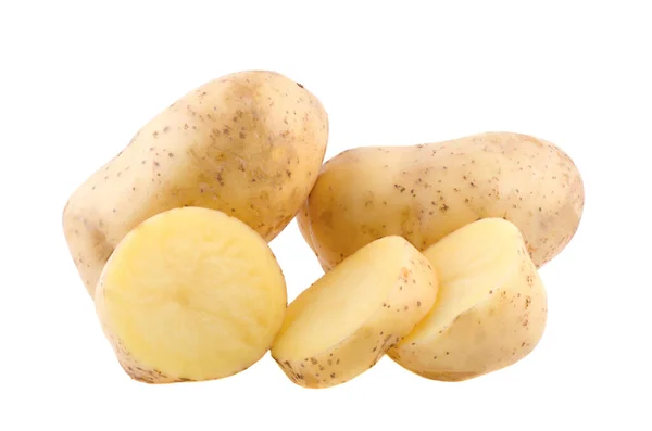 Verse Aardappelen Met Plakjes Geïsoleerd Witte Achtergrond — Stockfoto