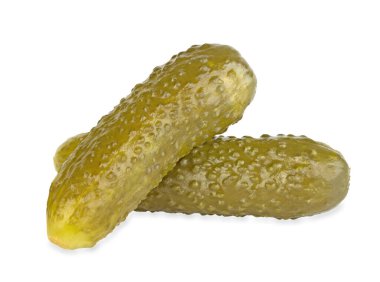 iki beyaz zemin üzerine izole salatalık turşusu Marine