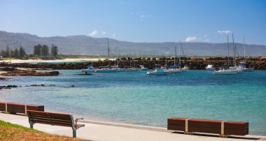 Wollongong, NSW, Avustralya 'da Belmore havzası. Wollongong Kuzey Sahili 'nden ayrılan küçük tekneler için liman..