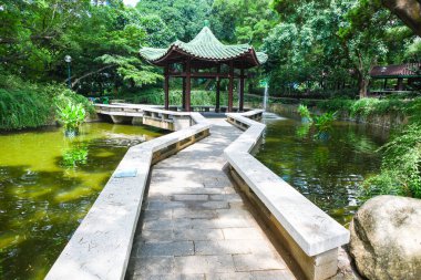 Çin Pergola 'sı Çin Bahçesi, Hong Kong' da.