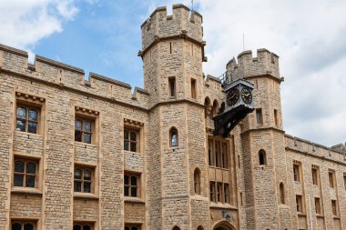 Londra, Birleşik Krallık - 30 Haziran 2010: Londra Kulesi, Waterloo Bloğu. Askerler için eski Waterloo Kışlası, şimdi İngiliz Kraliyet Mücevherlerine ev sahipliği yapıyor.. 