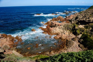 Cala Sarrain ve Cala Faa arasındaki kıyı