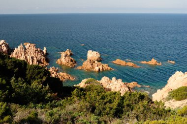 Costa Paradiso sahili manzarası