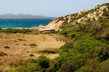 Monti Russu sahili ve plajı.