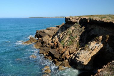 Cabras 'taki Su Tingiosu kayalıkları.