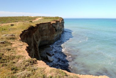 Cabras 'taki Su Tingiosu kayalıkları.