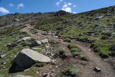 Gennargentu dağlarındaki Punta La Marmora yolundan panoramik manzara