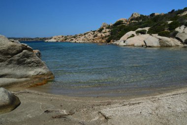Cala Caprarese plajı