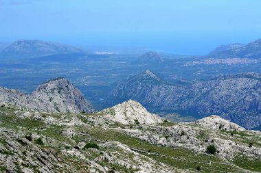 Oliena 'nın Supramonte' sinde Punta Corrasi 'ye yolculuk