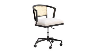 Krom tabanlı bej kumaş ofis sandalyesinin dairesel animasyonu ve beyaz arka planda örülmüş. Modern siyah ahşap ofis koltuğu. 3d hazırlayıcı