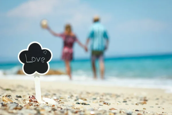 Happy Couple Seaside Vacation Travel Weekend — Fotografia de Stock