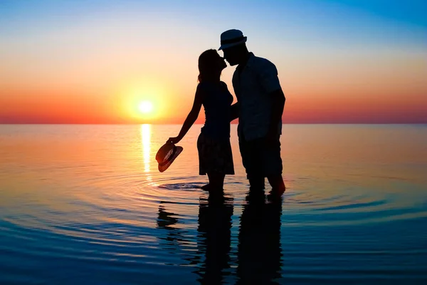 Happy Couple Sea Sunset Travel Silhouette Nature — Stock Photo, Image