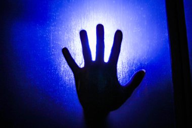 Soyutlama skorbordunun ruhunda güzel bir ışık el arkaplanını belirler.