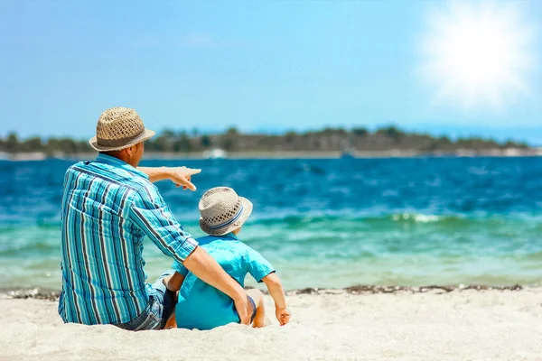 Happy Father Child Sea Nature Weekend Travel — Stock Photo, Image