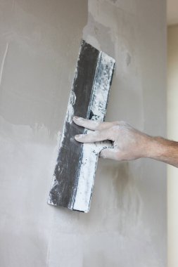 Erkek el işçilerinde spatula onarımı.