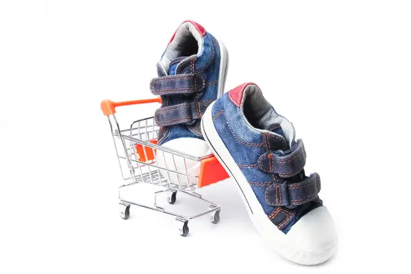 Stylish Ply Basket Store Shoes White Background — Stock Photo, Image