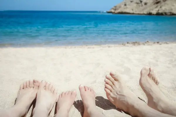 Stylové Krásné Nohy Mořském Pobřeží Pozadí Royalty Free Stock Obrázky